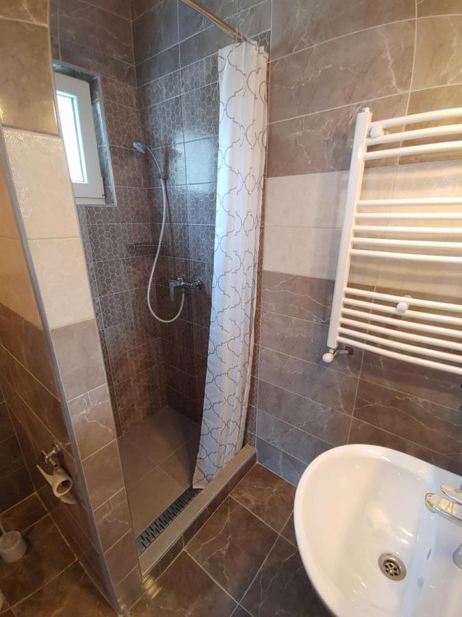 Fiesta Apartman Miskolc Luaran gambar