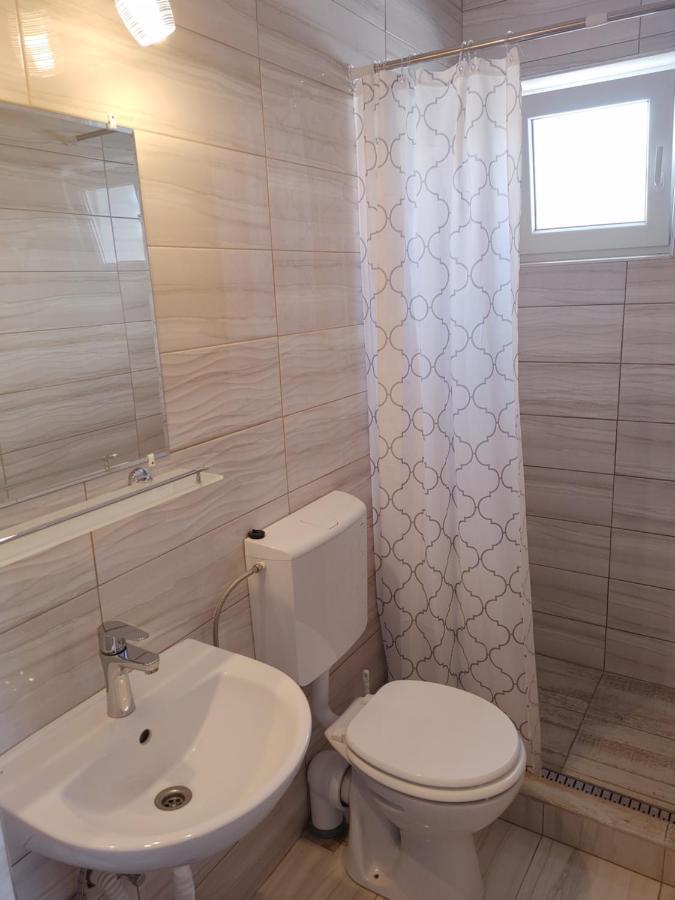 Fiesta Apartman Miskolc Luaran gambar