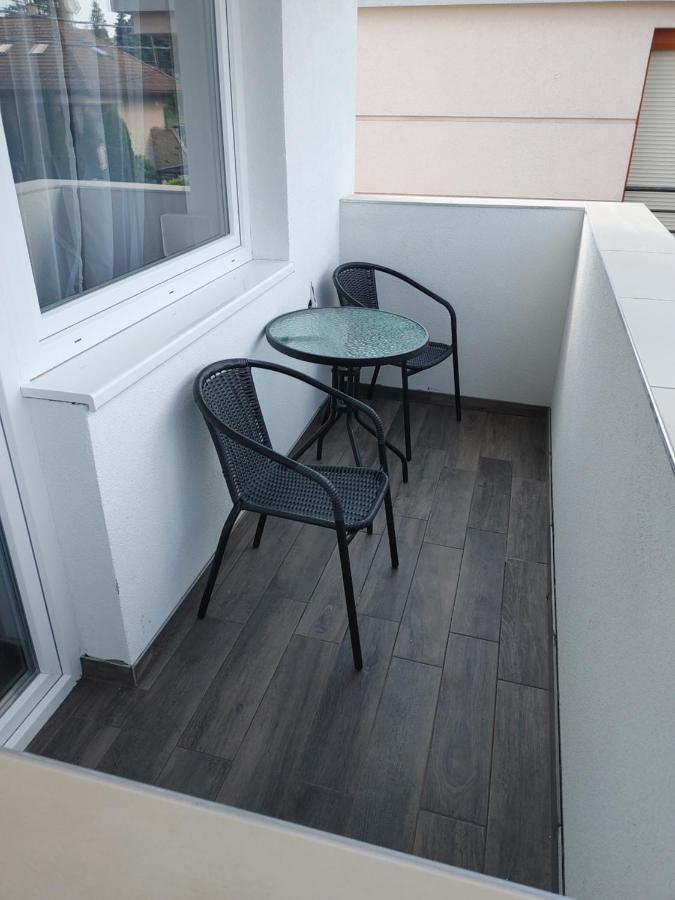 Fiesta Apartman Miskolc Luaran gambar