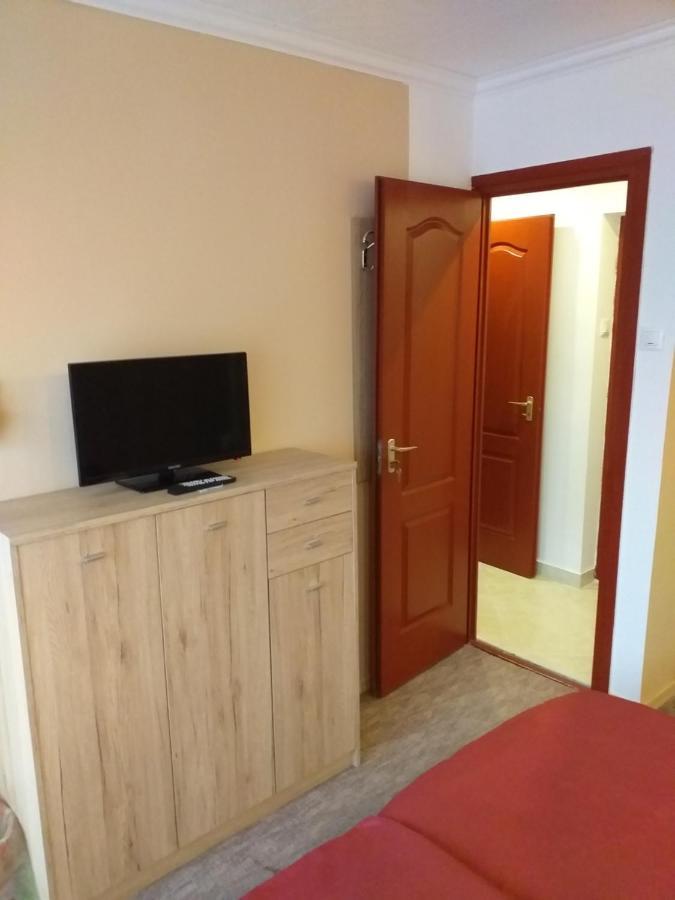 Fiesta Apartman Miskolc Luaran gambar